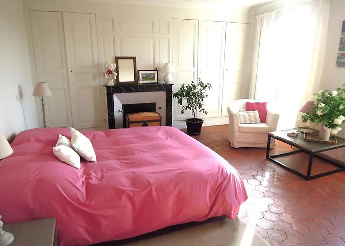 Clos Floresine Bed & Breakfast 3*